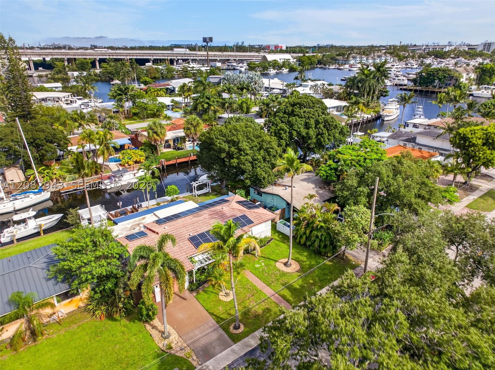 Real estate property located at 2100 23rd Ter, Broward, Flamingo Park Sec, Fort Lauderdale, FL