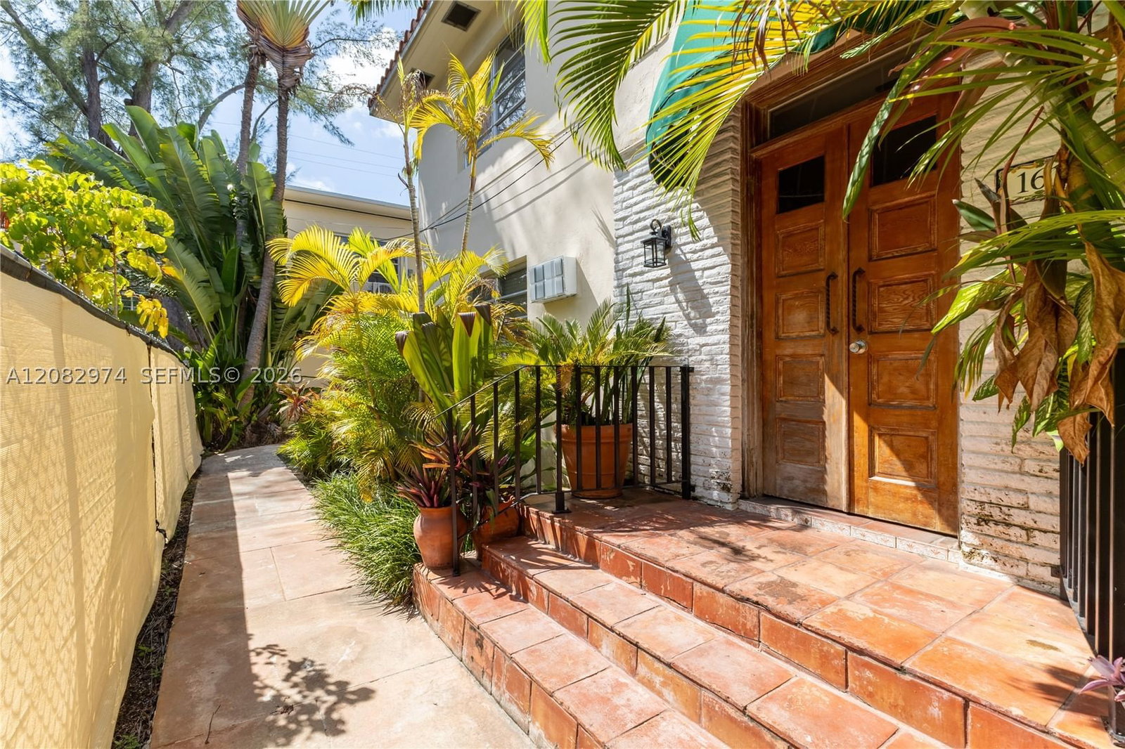 Real estate property located at 1610 Michigan Ave #5, Miami-dade, Lincoln Road Villas South, Miami Beach, FL
