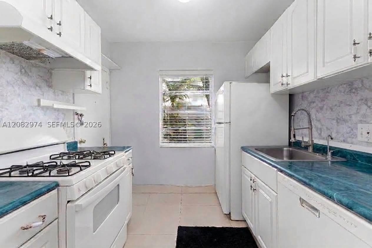 Real estate property located at 1610 Michigan Ave #5, Miami-dade, Lincoln Road Villas South, Miami Beach, FL