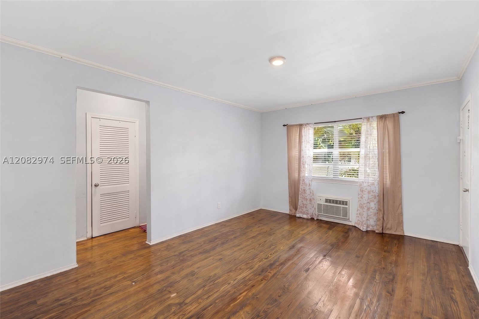 Real estate property located at 1610 Michigan Ave #5, Miami-dade, Lincoln Road Villas South, Miami Beach, FL