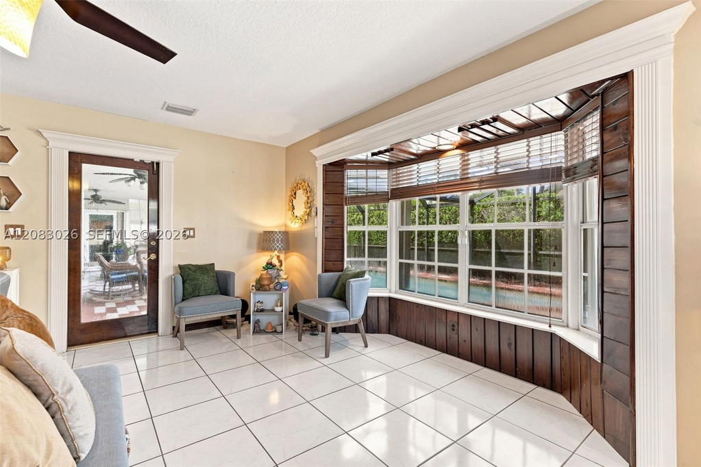Real estate property located at 14712 139th Ct, Miami-dade, Country Walk Sec 5 Replt, Miami, FL
