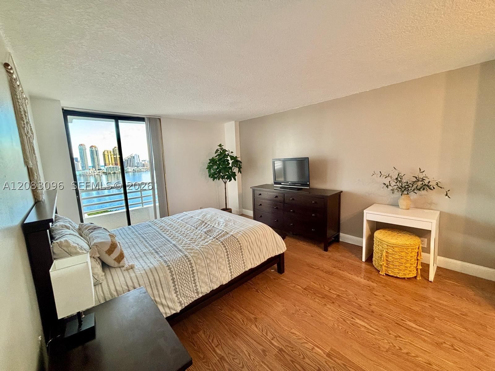 Real estate property located at 3300 192nd St PH16, Miami-dade, Parc Central Aventura East, Aventura, FL