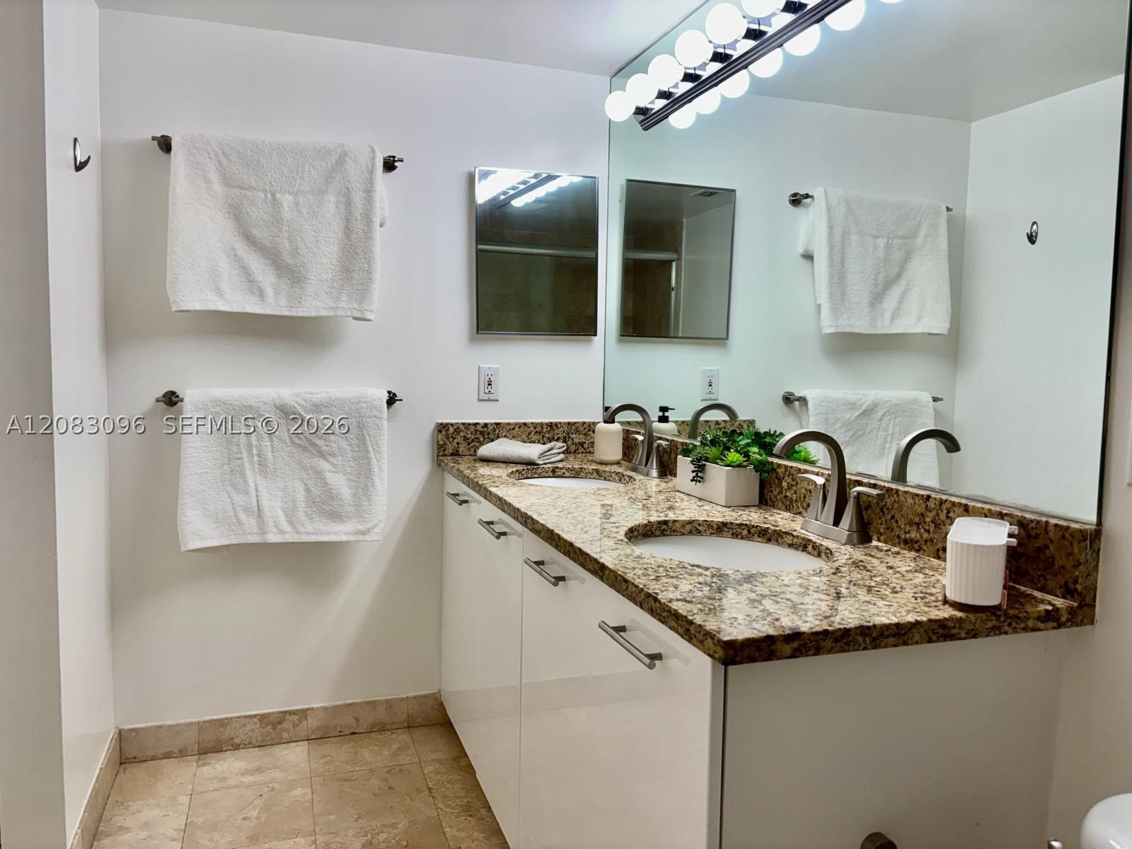 Real estate property located at 3300 192nd St PH16, Miami-dade, Parc Central Aventura East, Aventura, FL