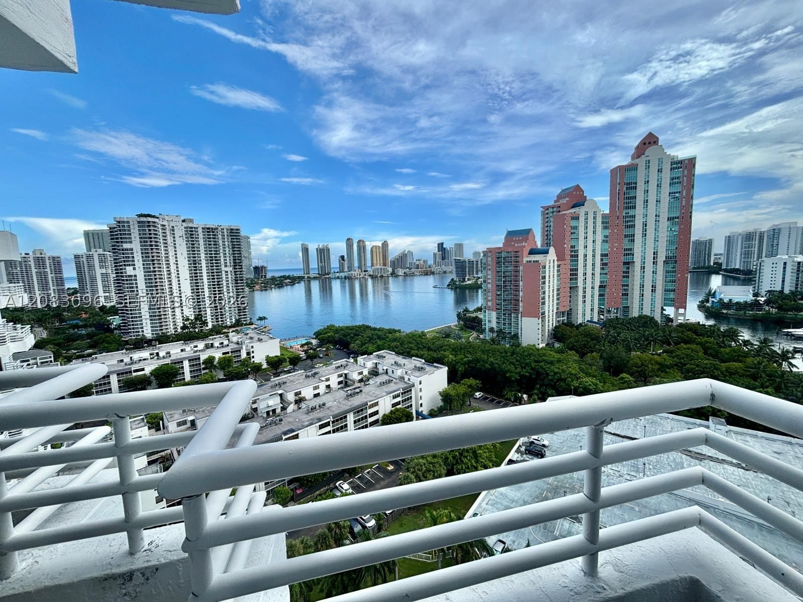 Real estate property located at 3300 192nd St PH16, Miami-dade, Parc Central Aventura East, Aventura, FL