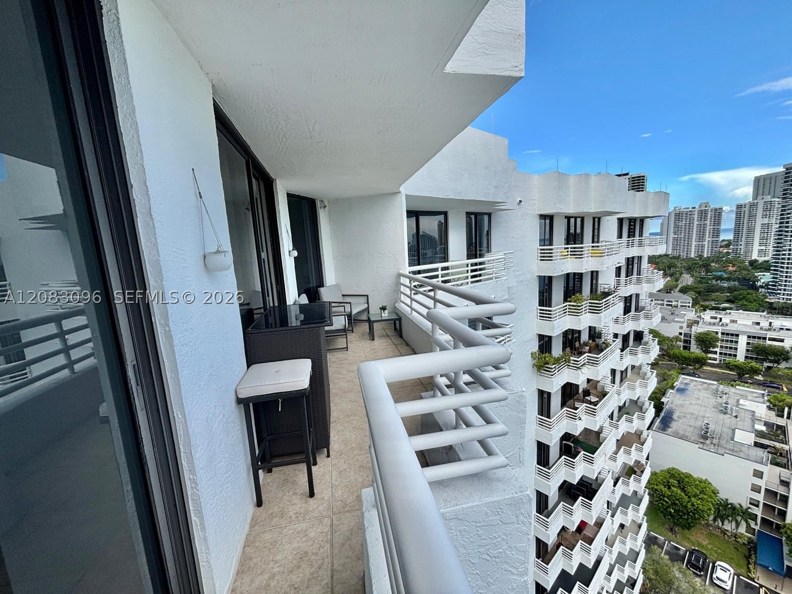 Real estate property located at 3300 192nd St PH16, Miami-dade, Parc Central Aventura East, Aventura, FL