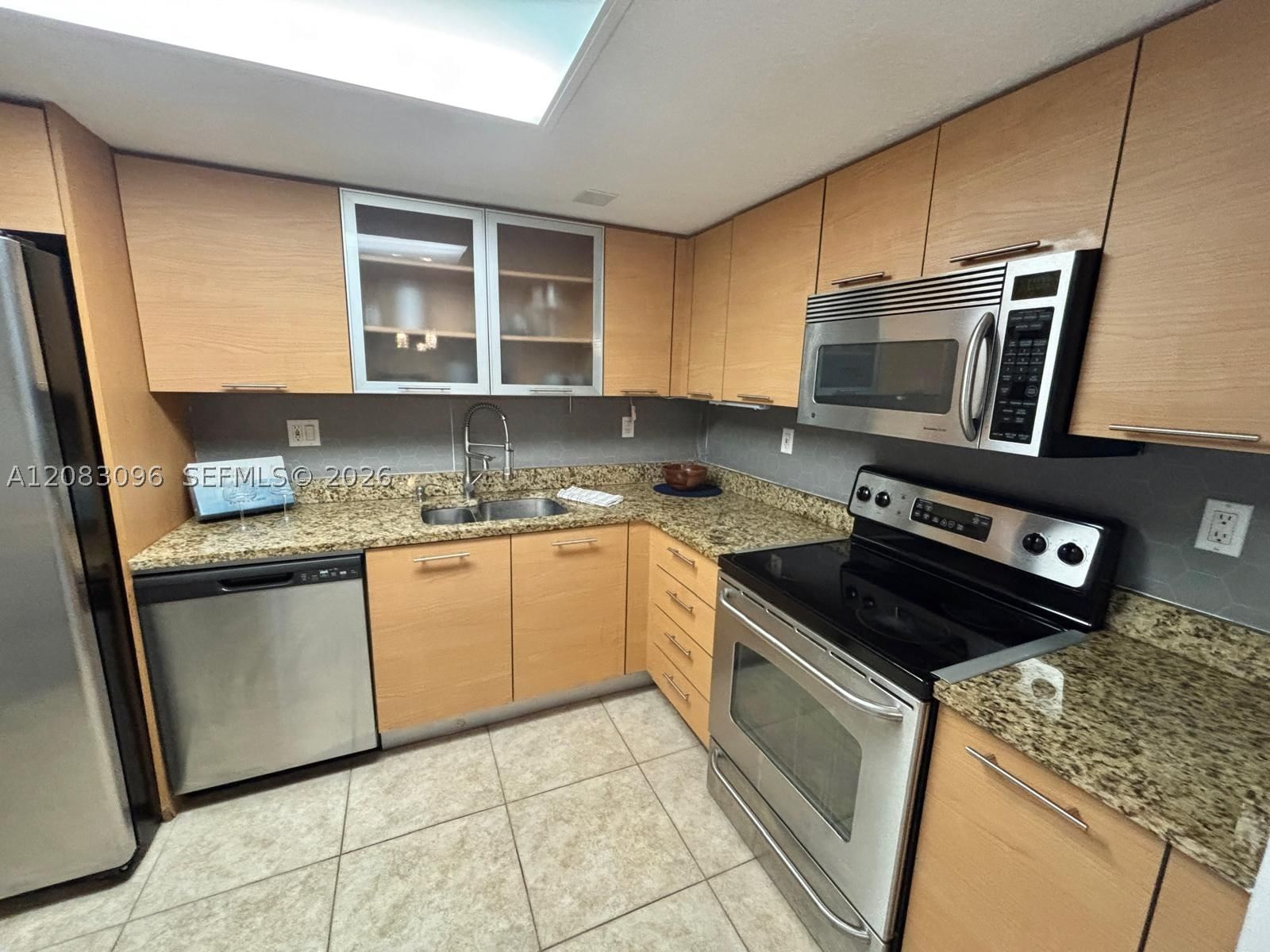 Real estate property located at 3300 192nd St PH16, Miami-dade, Parc Central Aventura East, Aventura, FL