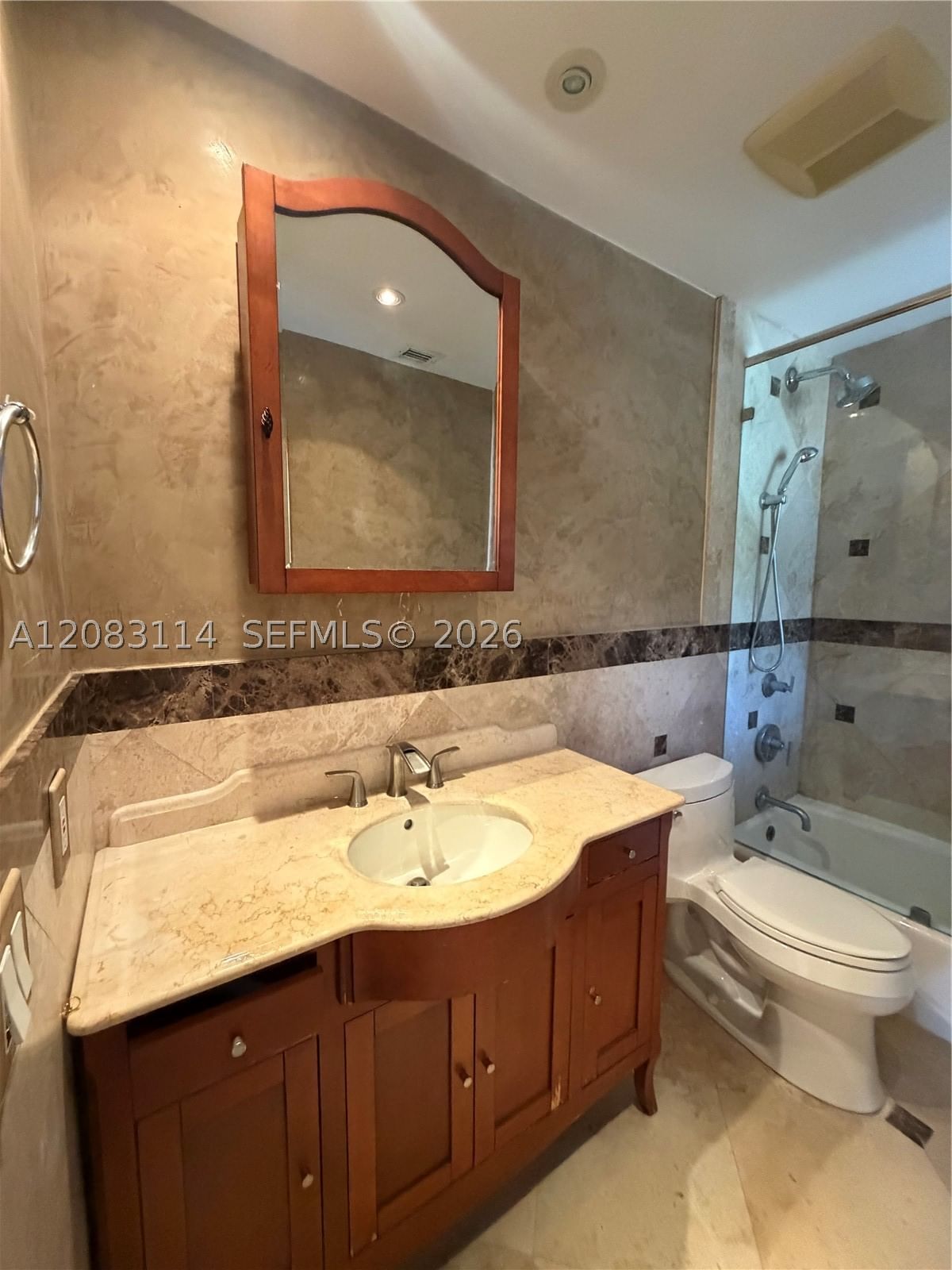 Real estate property located at 4305 153rd Ave, Broward, Replat Of Country Lakes, Miramar, FL
