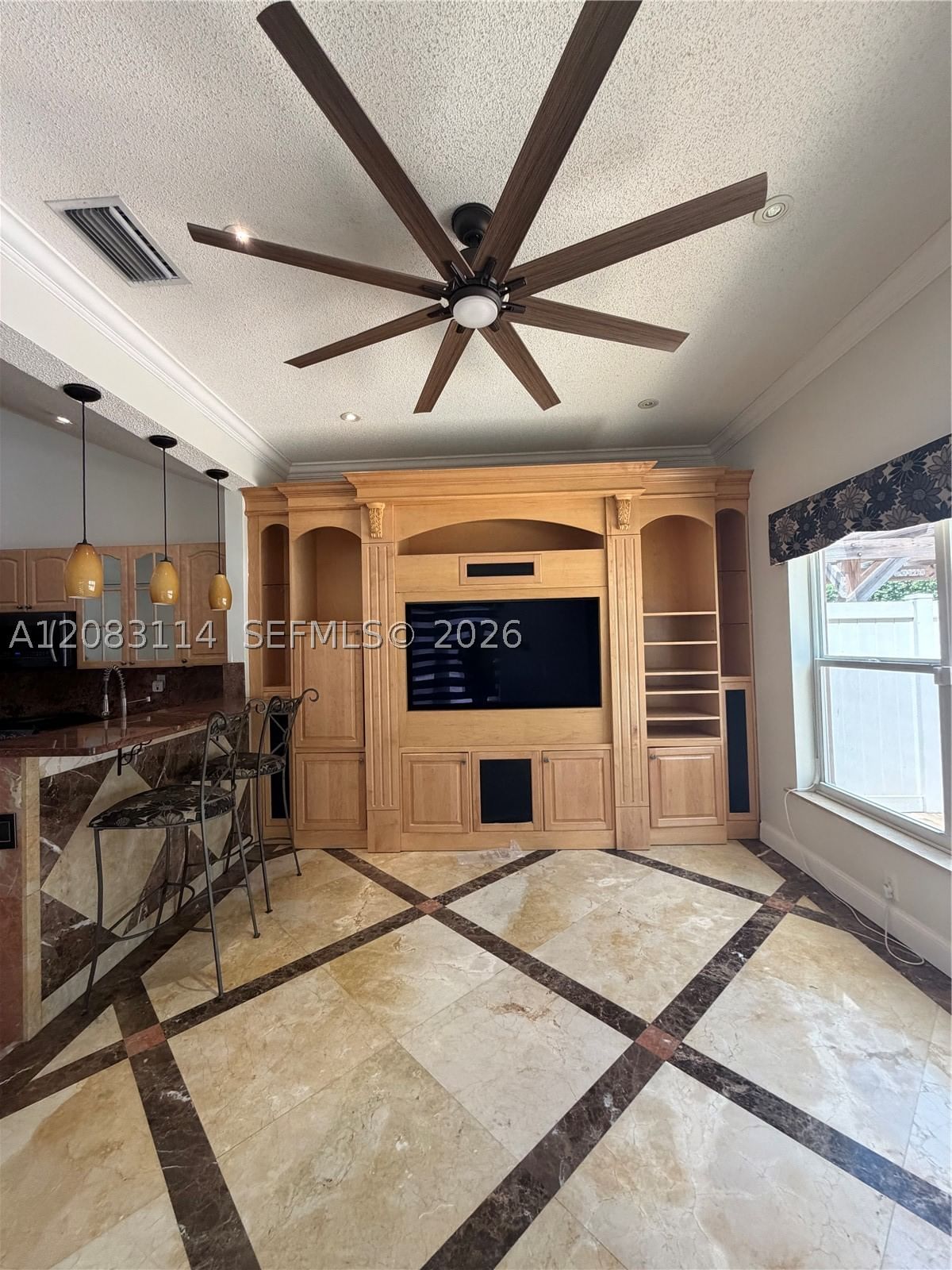 Real estate property located at 4305 153rd Ave, Broward, Replat Of Country Lakes, Miramar, FL