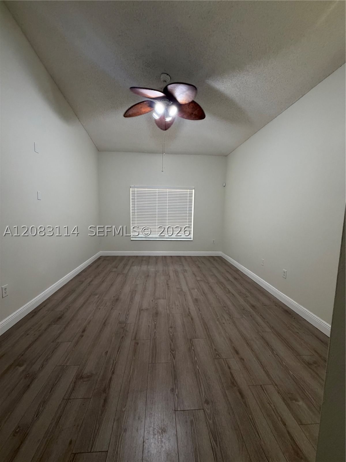 Real estate property located at 4305 153rd Ave, Broward, Replat Of Country Lakes, Miramar, FL