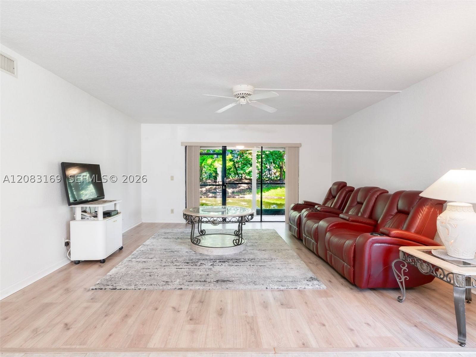 Real estate property located at 435 Lakeview Dr #106, Broward, Racquet Club Apartments A, Weston, FL