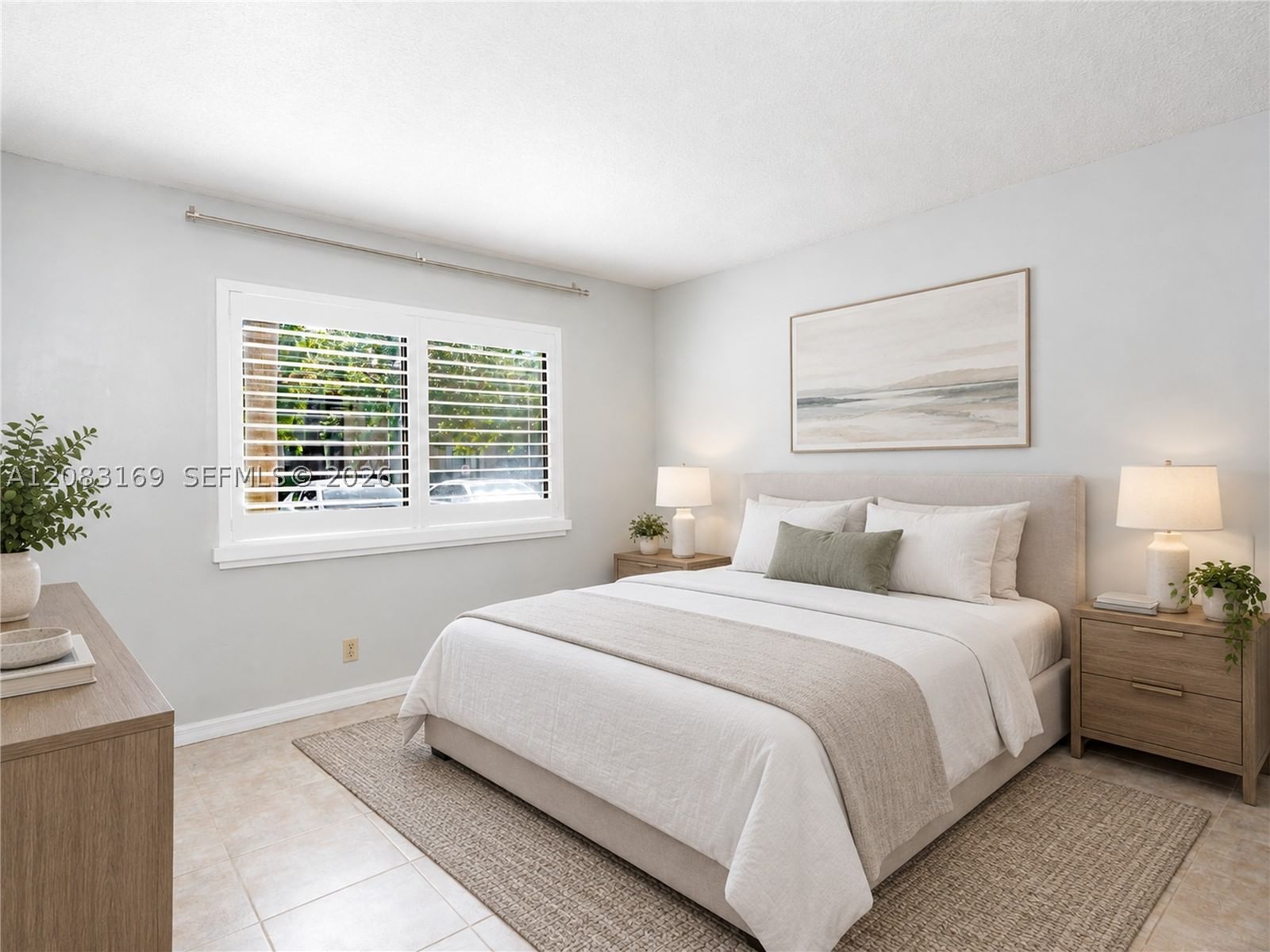 Real estate property located at 435 Lakeview Dr #106, Broward, Racquet Club Apartments A, Weston, FL