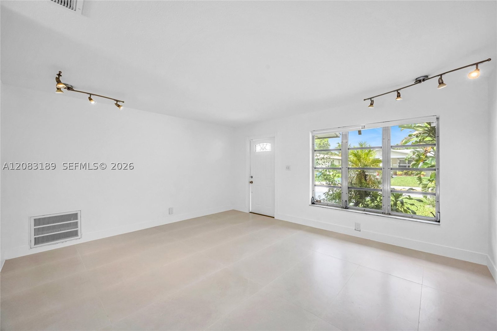 Real estate property located at 7408 58th St, Broward, Mainlands Of Tamarac Lake, Tamarac, FL