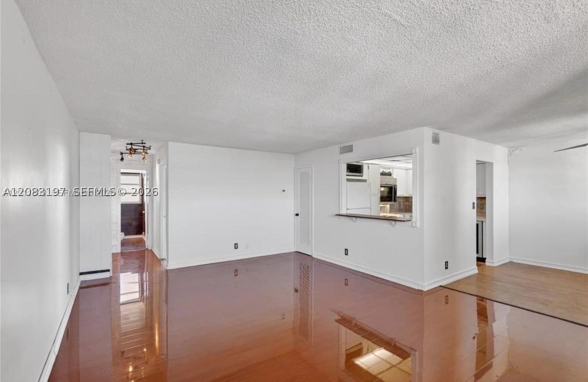 Real estate property located at 1811 Jefferson #705, Broward, Telstar Condominium Inc, Hollywood, FL