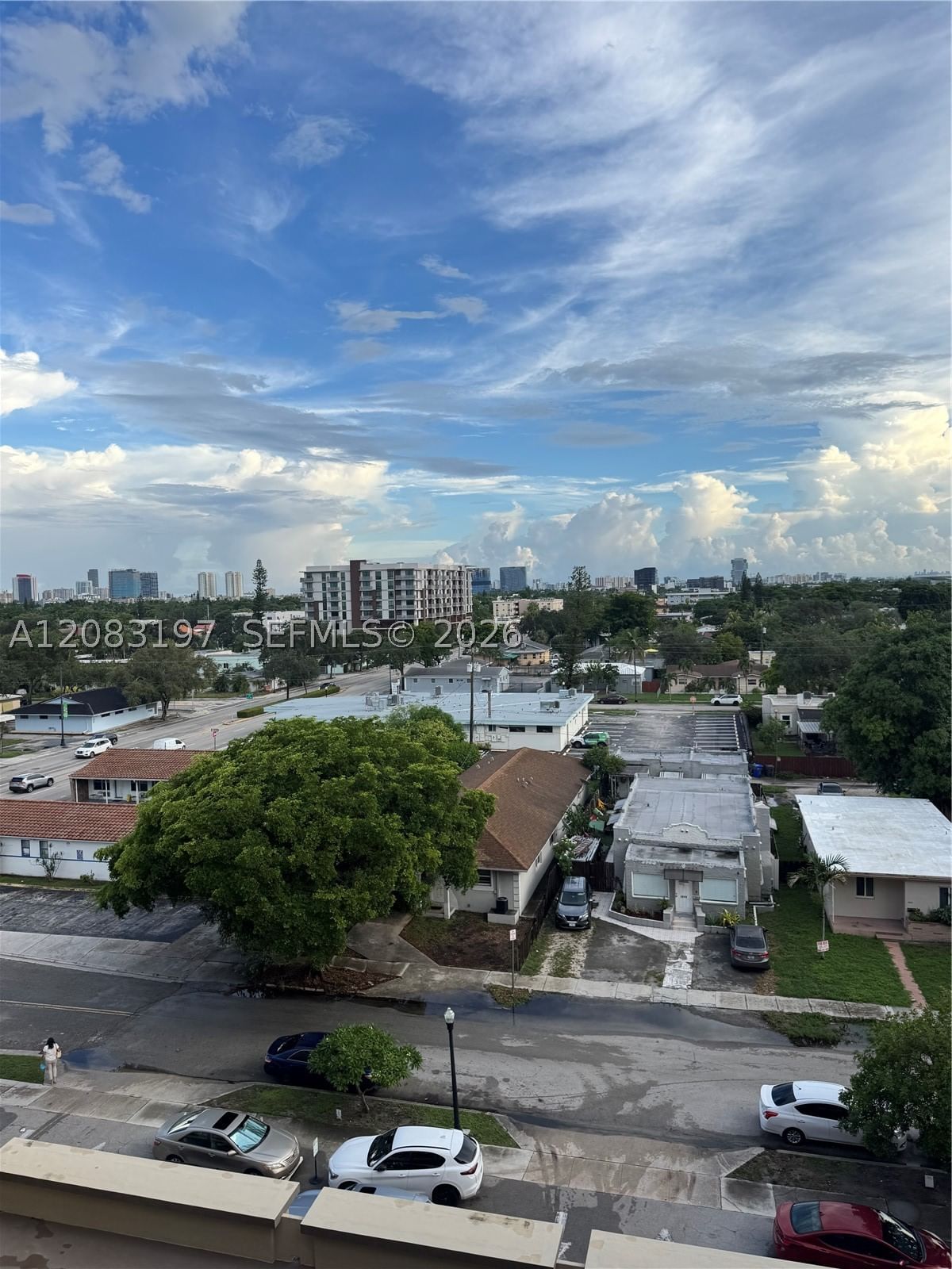 Real estate property located at 1811 Jefferson #705, Broward, Telstar Condominium Inc, Hollywood, FL