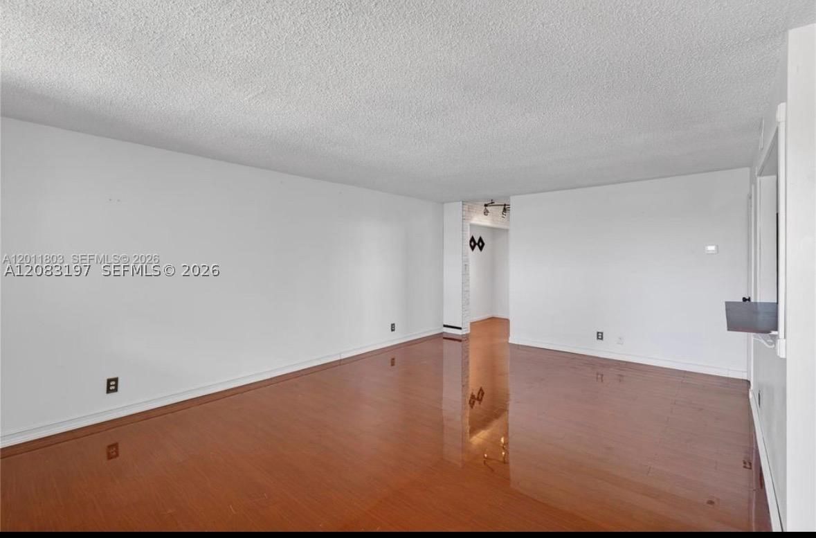 Real estate property located at 1811 Jefferson #705, Broward, Telstar Condominium Inc, Hollywood, FL