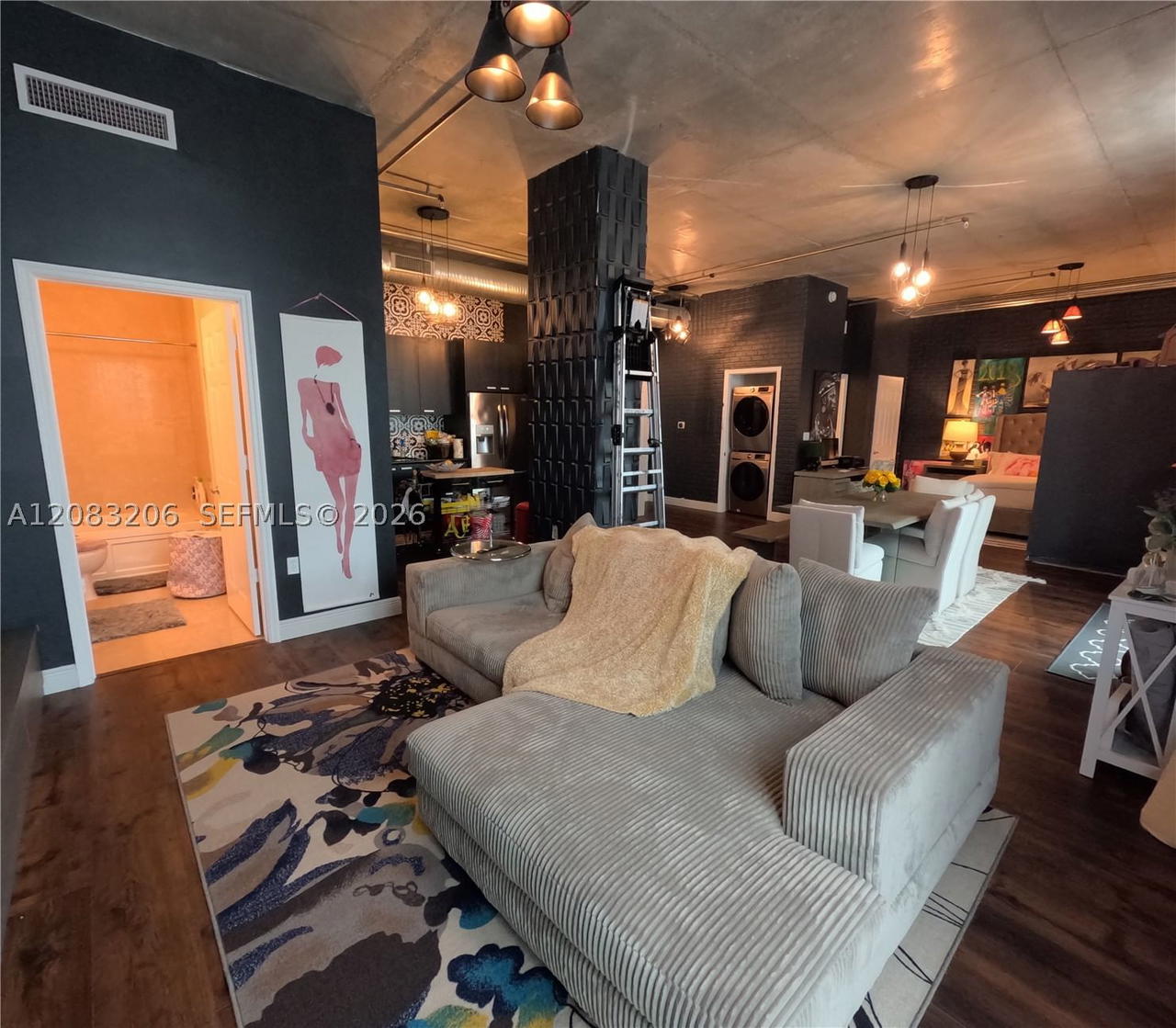 Real estate property located at 2100 Van Buren St #222, Broward, Lofts At Hollywood Statio, Hollywood, FL