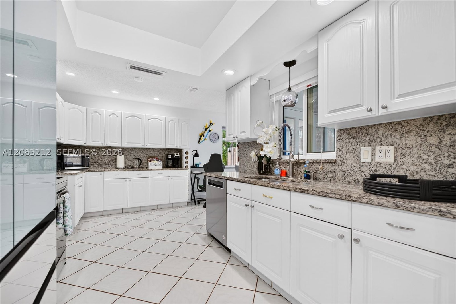 Real estate property located at 22682 65th Ave, Palm Beach, Sandalfoot Cove Sec 2, Boca Raton, FL