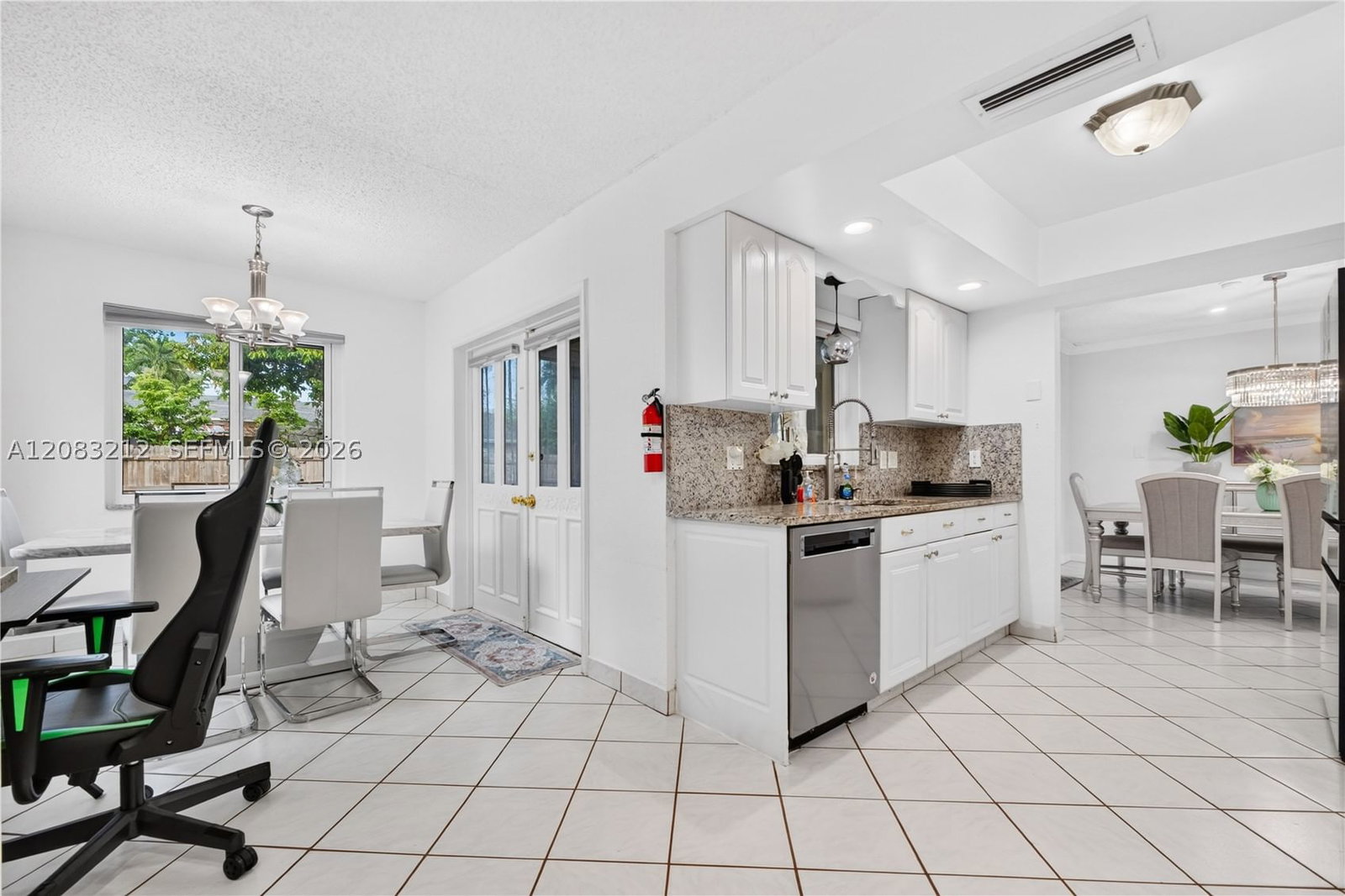 Real estate property located at 22682 65th Ave, Palm Beach, Sandalfoot Cove Sec 2, Boca Raton, FL