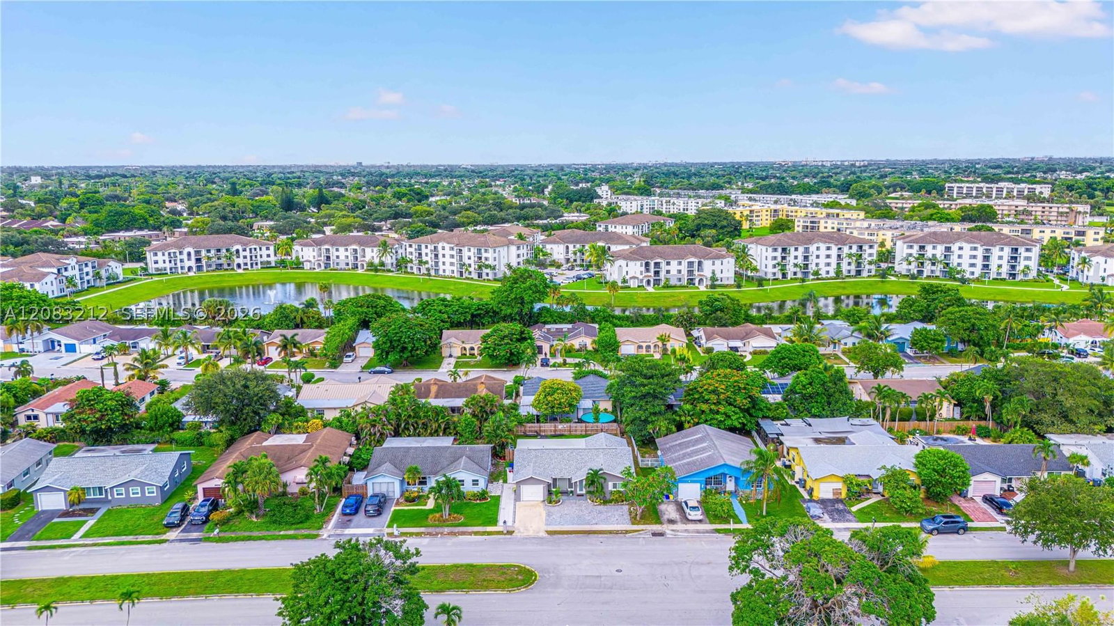 Real estate property located at 22682 65th Ave, Palm Beach, Sandalfoot Cove Sec 2, Boca Raton, FL