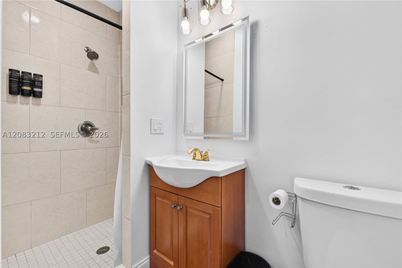 Real estate property located at 22682 65th Ave, Palm Beach, Sandalfoot Cove Sec 2, Boca Raton, FL