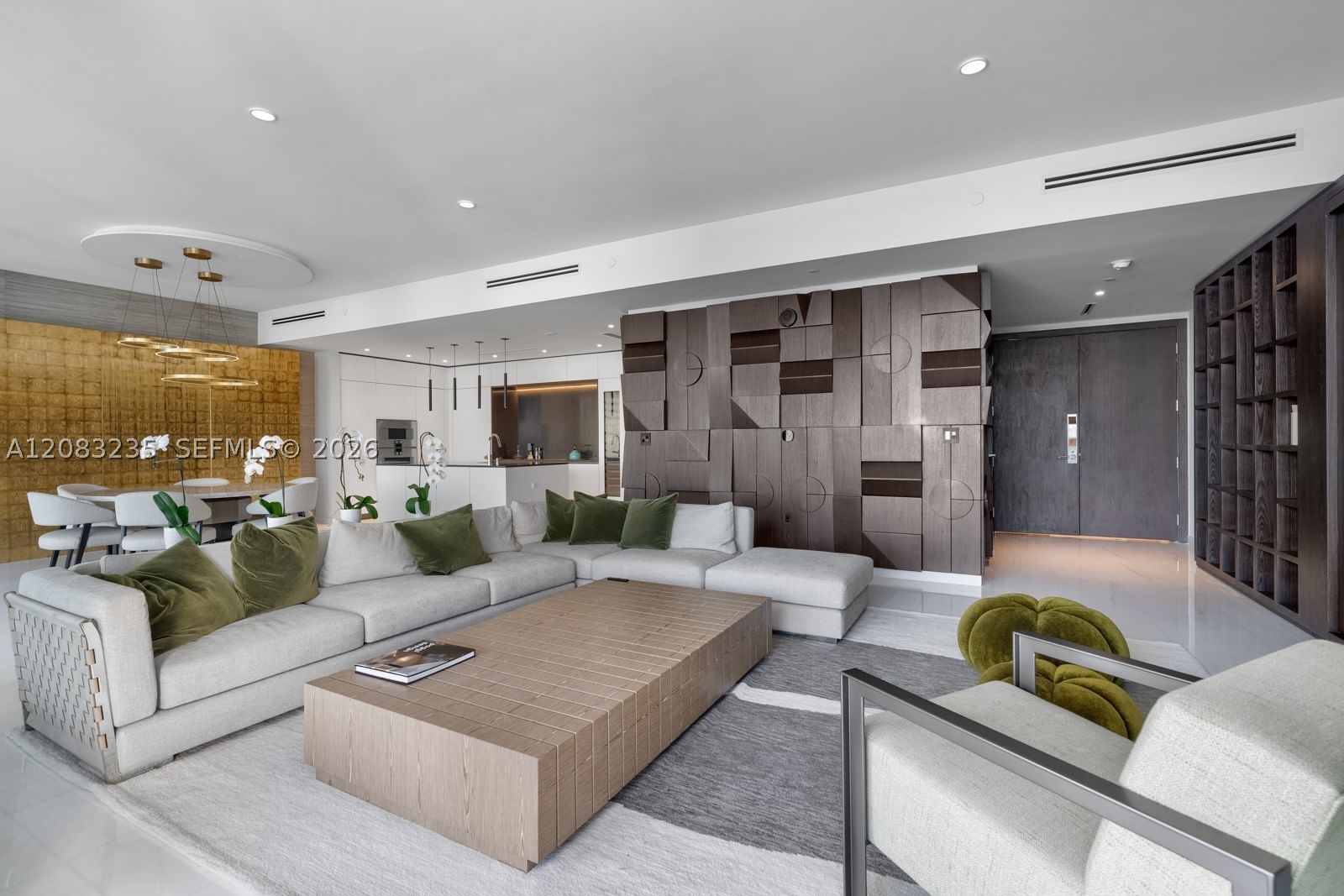 Real estate property located at 300 BISCAYNE BOULEVARD WAY #3302E, Miami-dade, Aston Martin Condo, Miami, FL