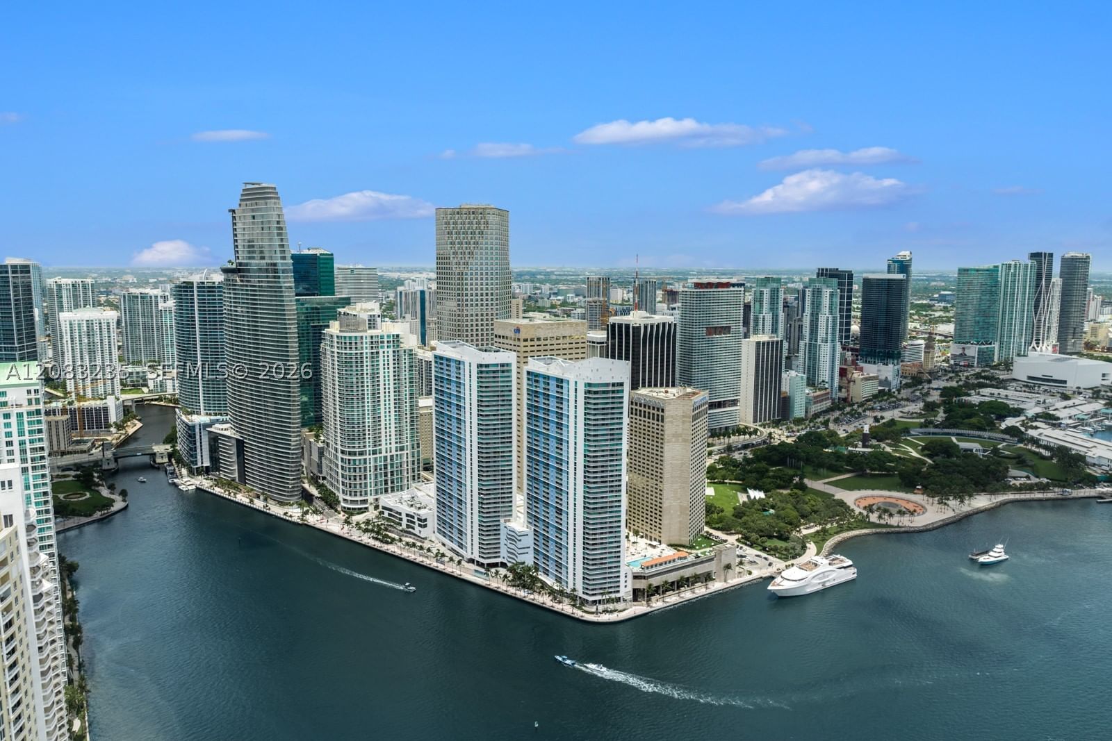 Real estate property located at 300 BISCAYNE BOULEVARD WAY #3302E, Miami-dade, Aston Martin Condo, Miami, FL