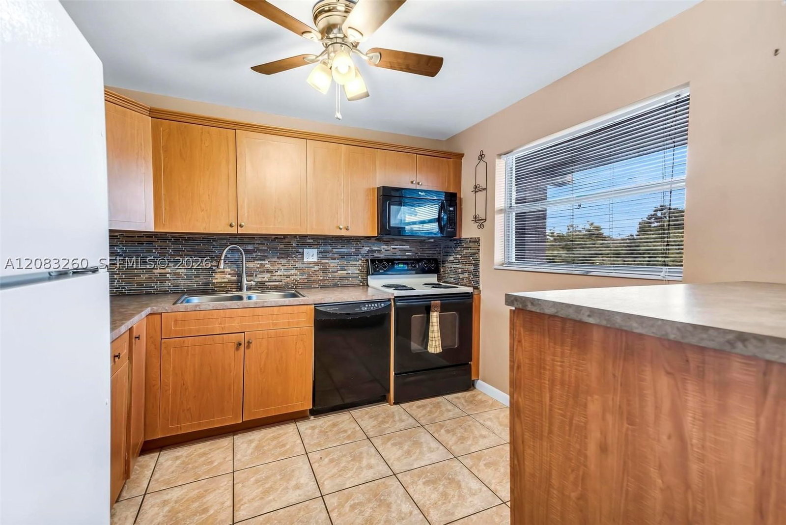 Real estate property located at 6570 Royal Palm Blvd #302J, Broward, Royal Park Gardens I-j Co, Margate, FL