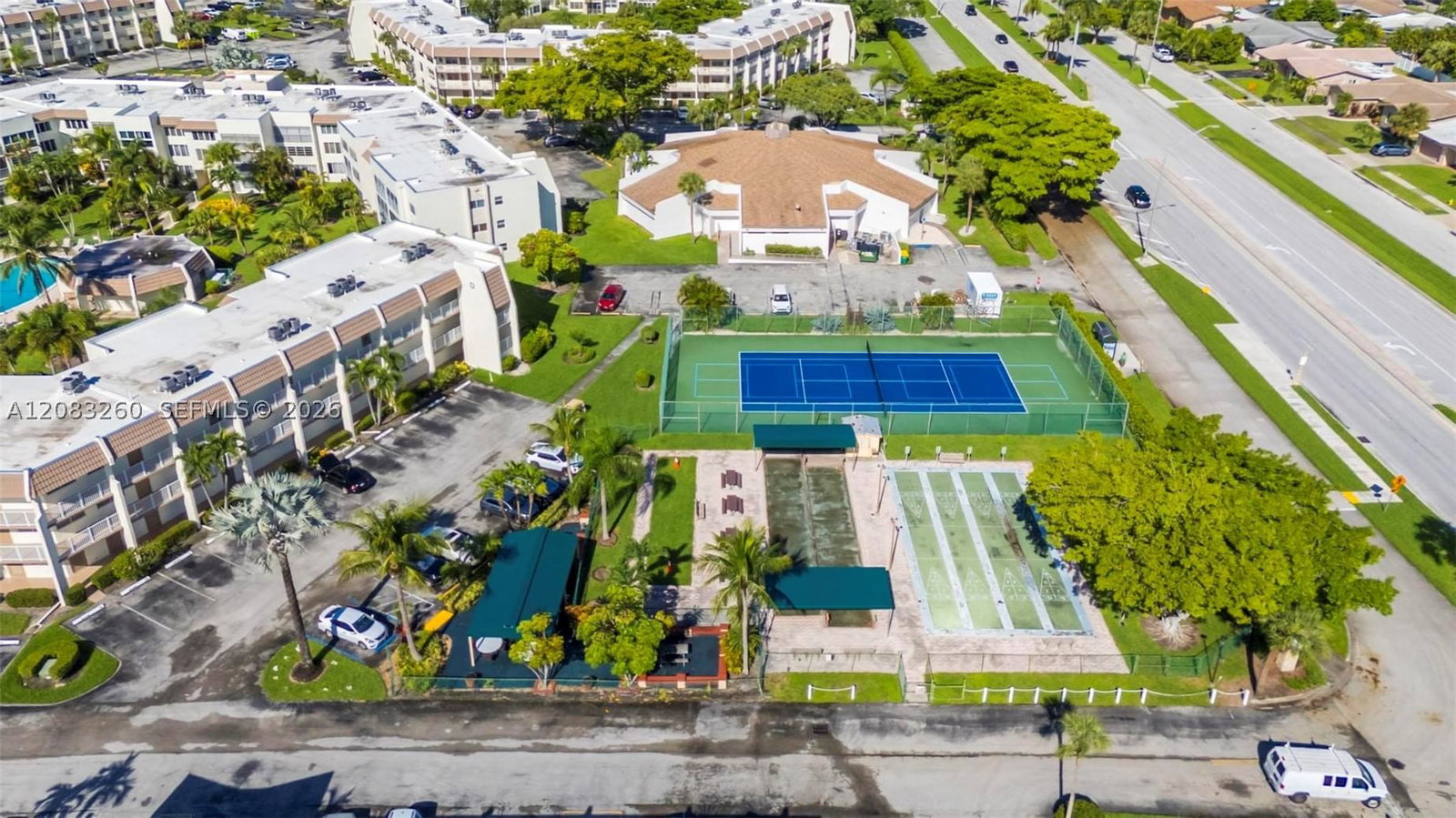 Real estate property located at 6570 Royal Palm Blvd #302J, Broward, Royal Park Gardens I-j Co, Margate, FL