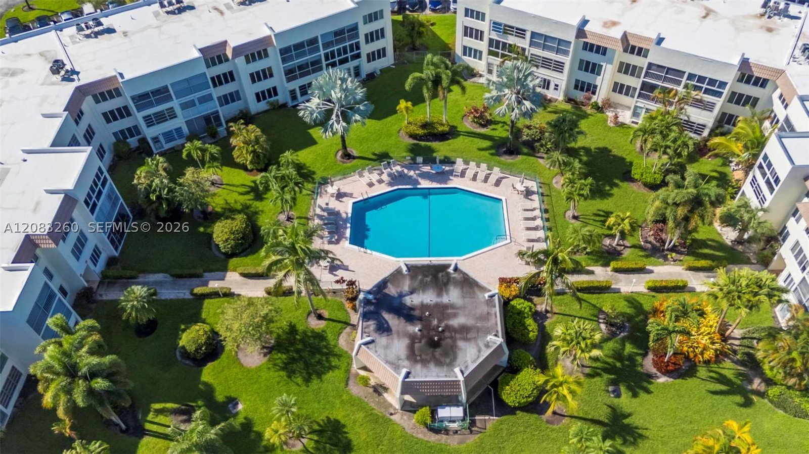 Real estate property located at 6570 Royal Palm Blvd #302J, Broward, Royal Park Gardens I-j Co, Margate, FL