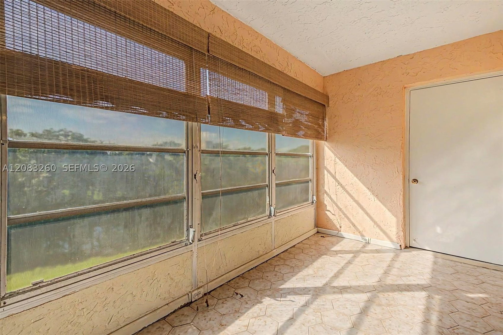 Real estate property located at 6570 Royal Palm Blvd #302J, Broward, Royal Park Gardens I-j Co, Margate, FL