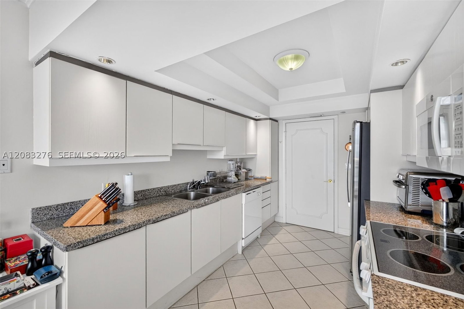 Real estate property located at 7000 Island Blvd #2406, Miami-dade, 7000 Isl Blvd Williams Is, Aventura, FL