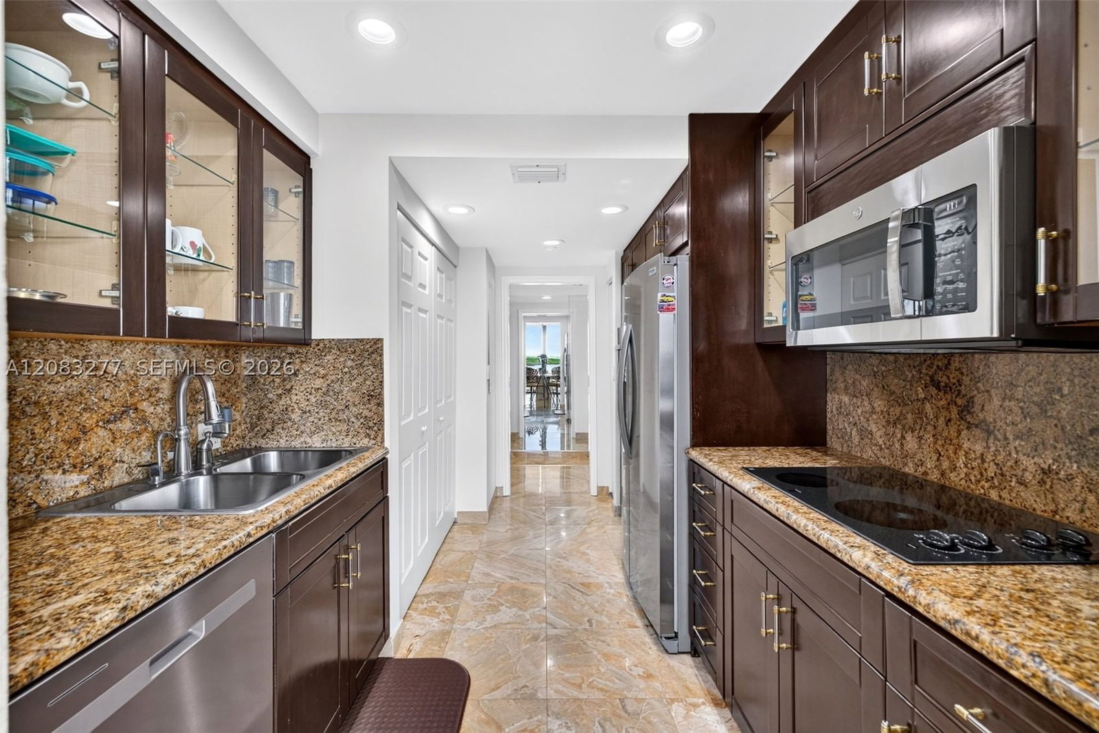 Real estate property located at 2800 Island Blvd #1202, Miami-dade, 2800 Isl Blvd Williams Is, Aventura, FL