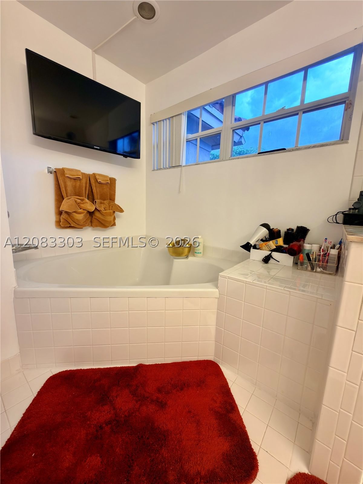 Real estate property located at 10664 Oak Lake Way, Palm Beach, Boca Chase Tr 4, Boca Raton, FL