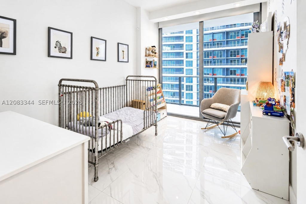 Real estate property located at 1300 Miami Ave #2006, Miami-dade, 1300 S Miami Avenue Condo, Miami, FL