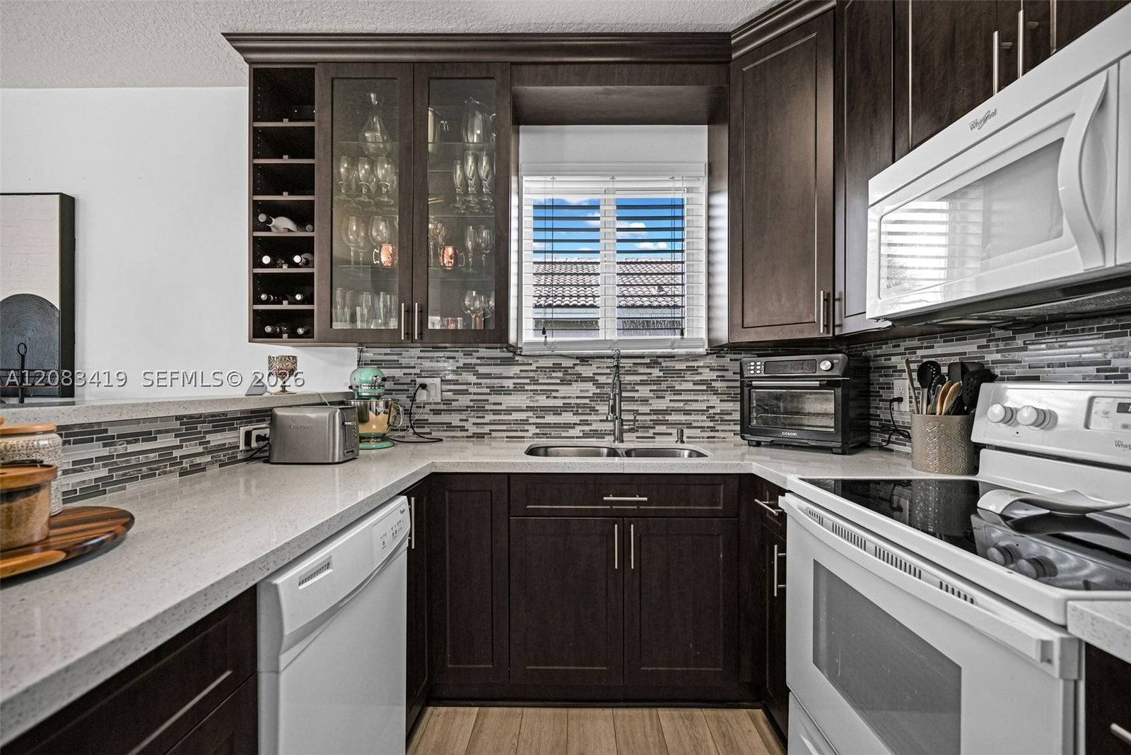 Real estate property located at 1375 105th Ave, Broward, Genesis At The Landings, Pembroke Pines, FL