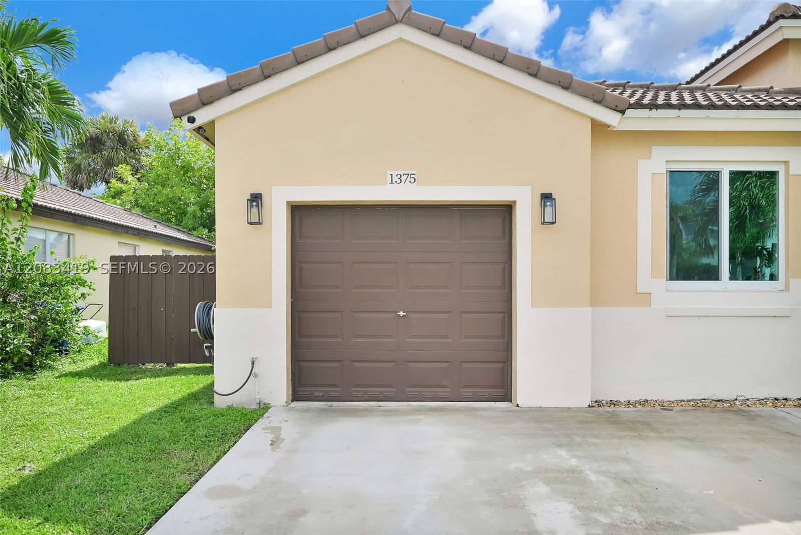 Real estate property located at 1375 105th Ave, Broward, Genesis At The Landings, Pembroke Pines, FL