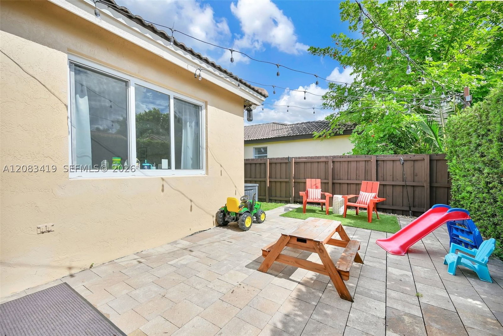 Real estate property located at 1375 105th Ave, Broward, Genesis At The Landings, Pembroke Pines, FL