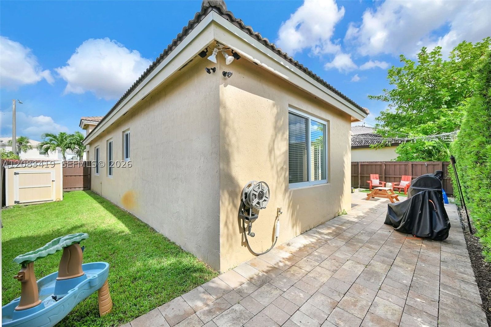 Real estate property located at 1375 105th Ave, Broward, Genesis At The Landings, Pembroke Pines, FL