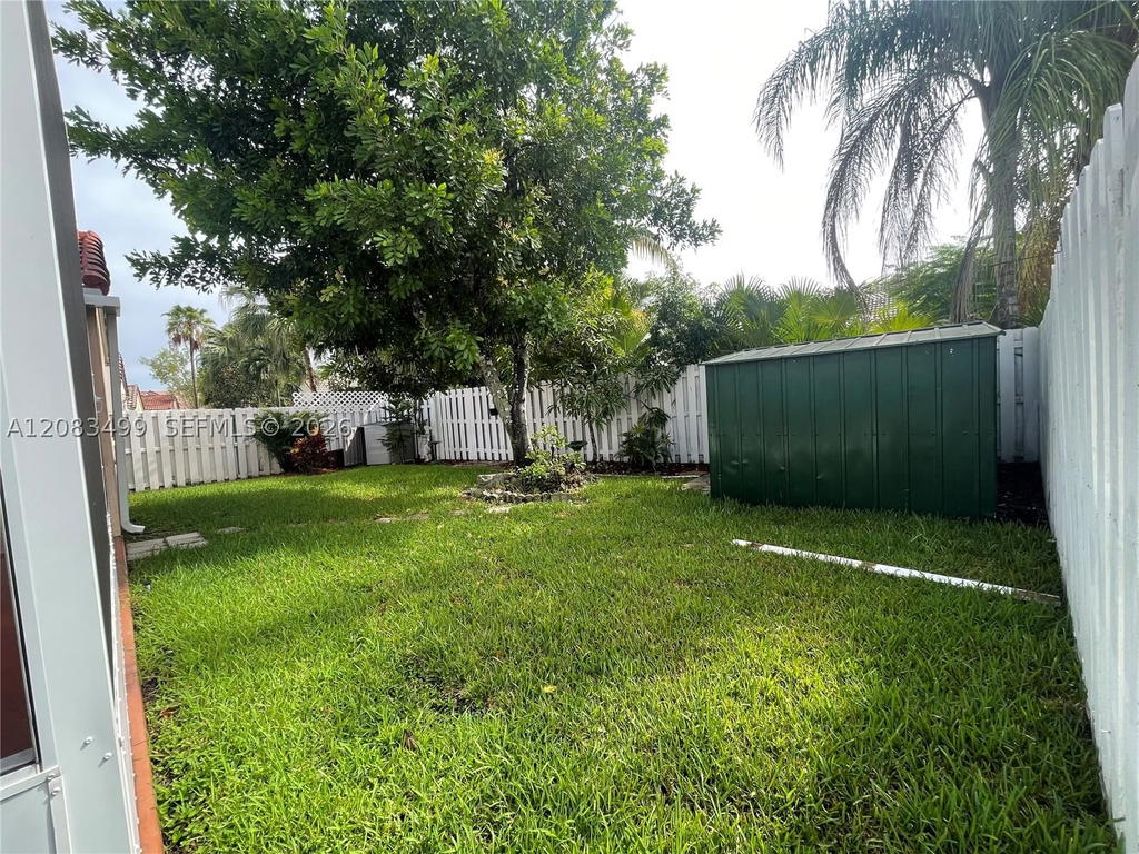 Real estate property located at 816 Sand Creek Cir, Broward, Sector 3 - Parcels C D E, Weston, FL
