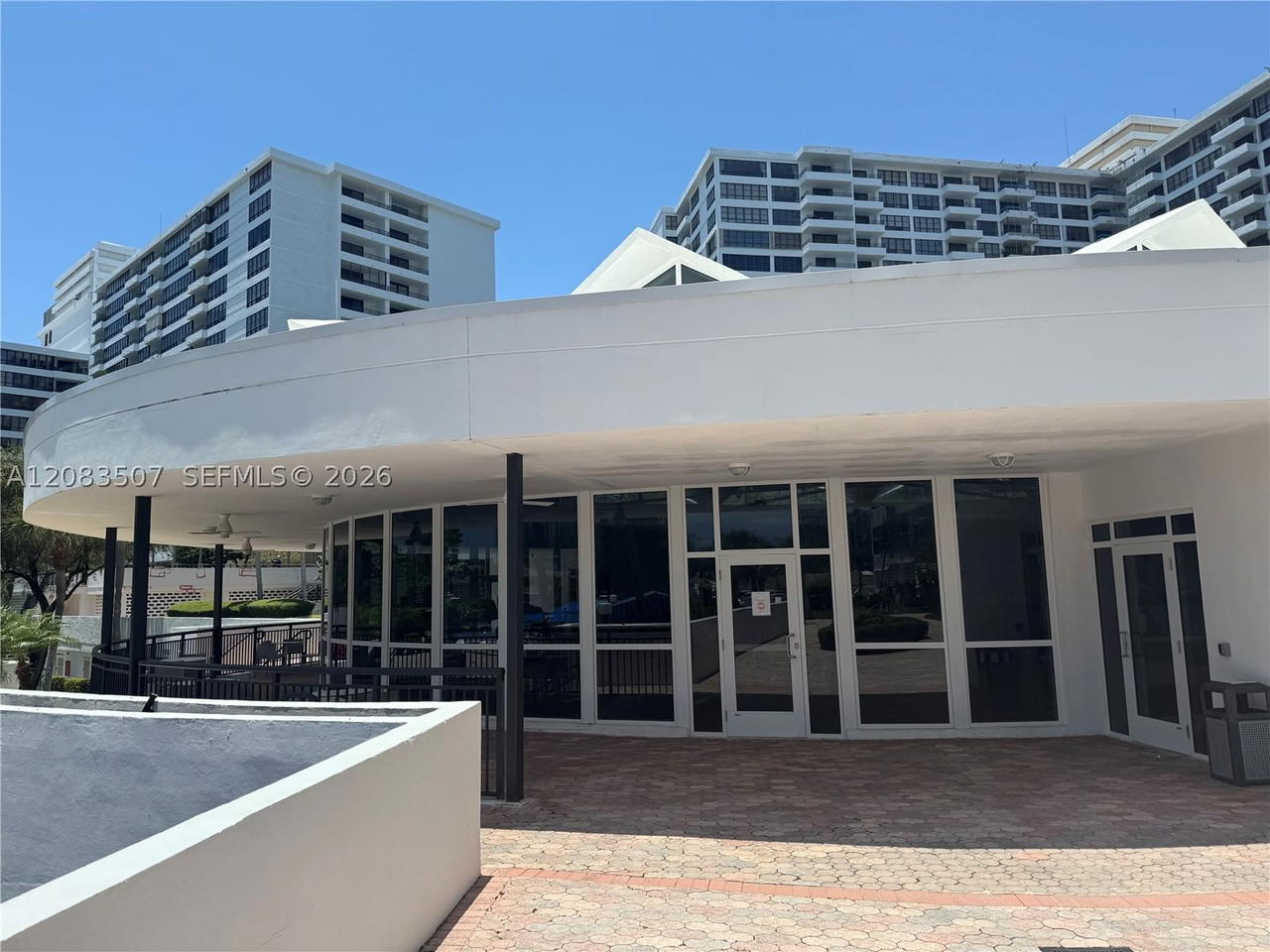 Real estate property located at 2500 Parkview Dr #1109, Broward, Olympus Condo Phase, Hallandale Beach, FL