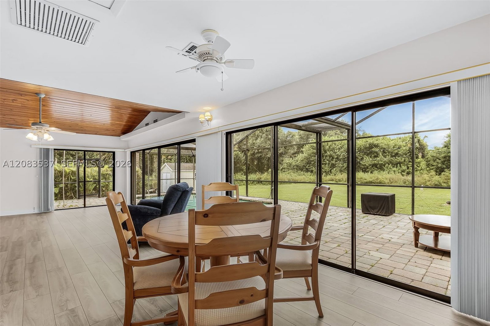 Real estate property located at 621 Roosevelt Ave, Lee, Lehigh Acres Unit 7, Lehigh Acres, FL