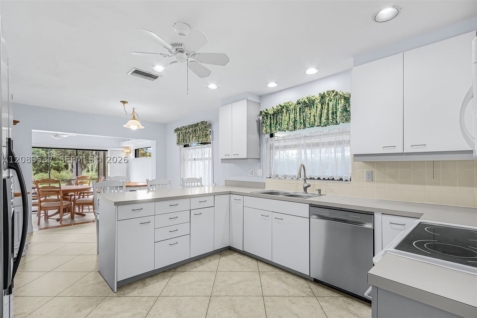 Real estate property located at 621 Roosevelt Ave, Lee, Lehigh Acres Unit 7, Lehigh Acres, FL