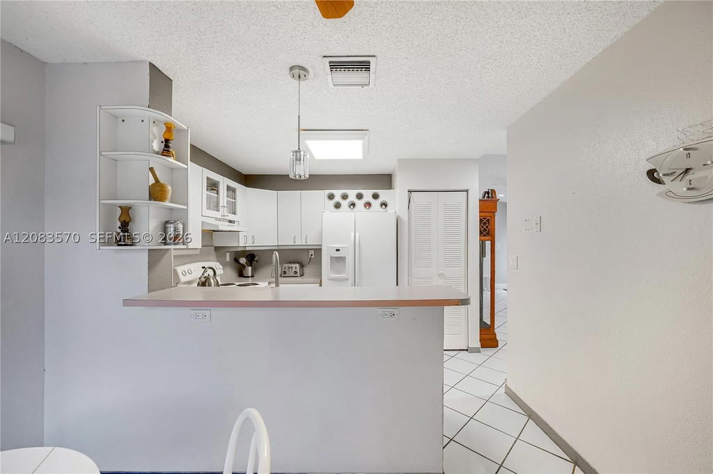 Real estate property located at 9834 222nd St, Miami-dade, Lakes By The Bay Sec 5, Cutler Bay, FL