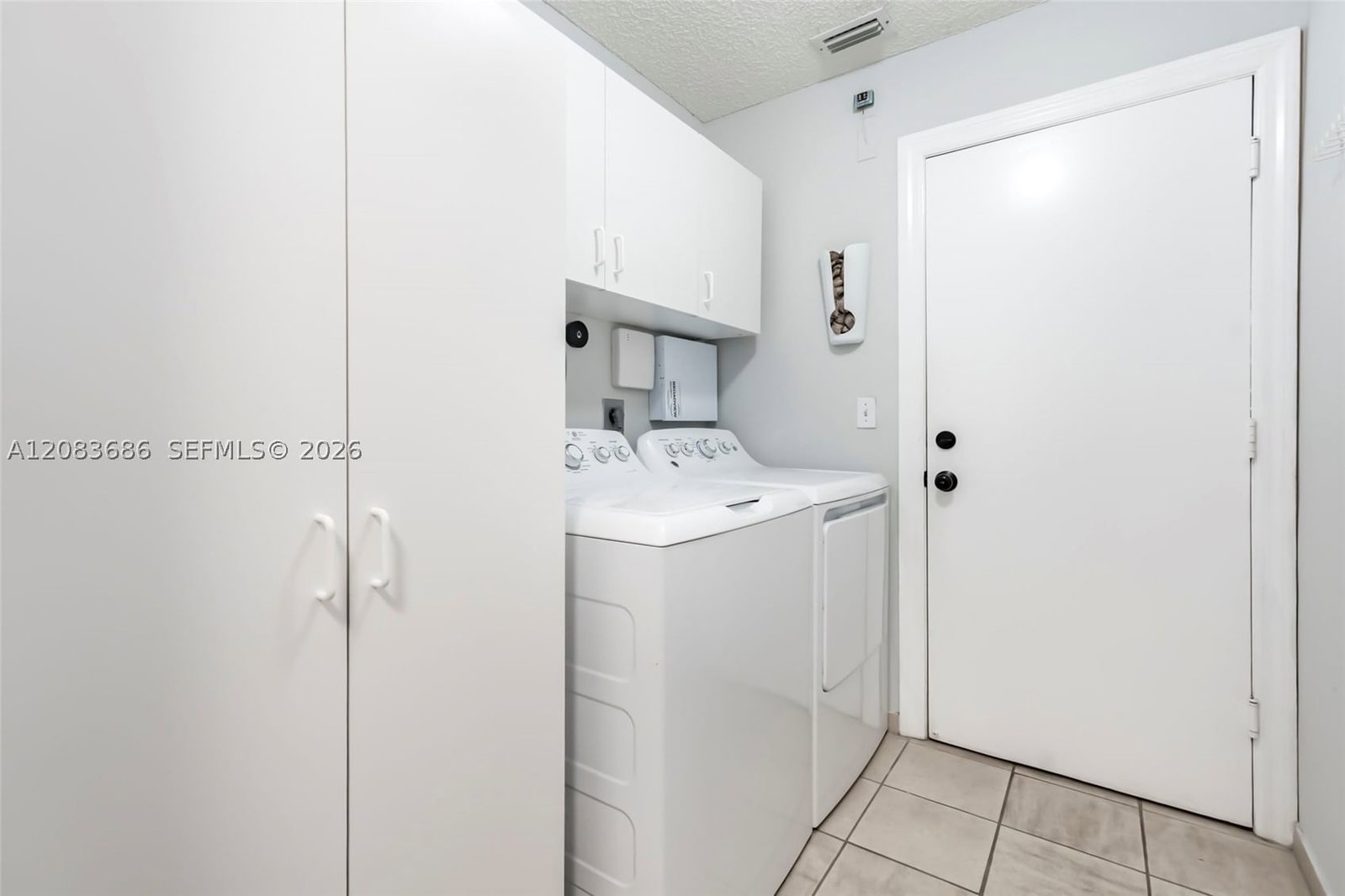 Real estate property located at 1387 181st Ave, Broward, Silver Lakes Phase Ii Rep, Pembroke Pines, FL