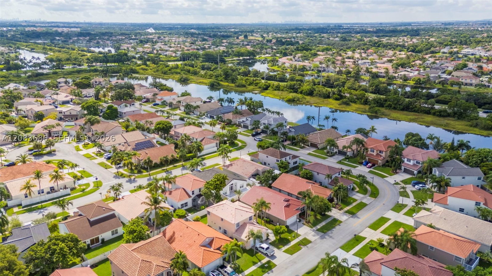 Real estate property located at 1387 181st Ave, Broward, Silver Lakes Phase Ii Rep, Pembroke Pines, FL