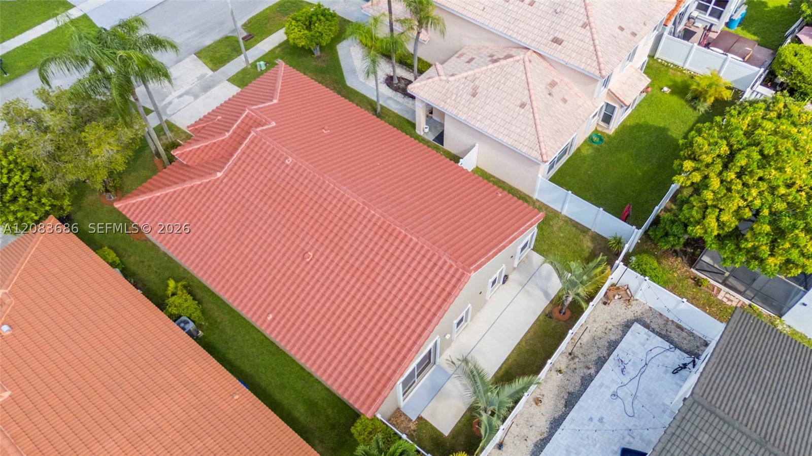 Real estate property located at 1387 181st Ave, Broward, Silver Lakes Phase Ii Rep, Pembroke Pines, FL