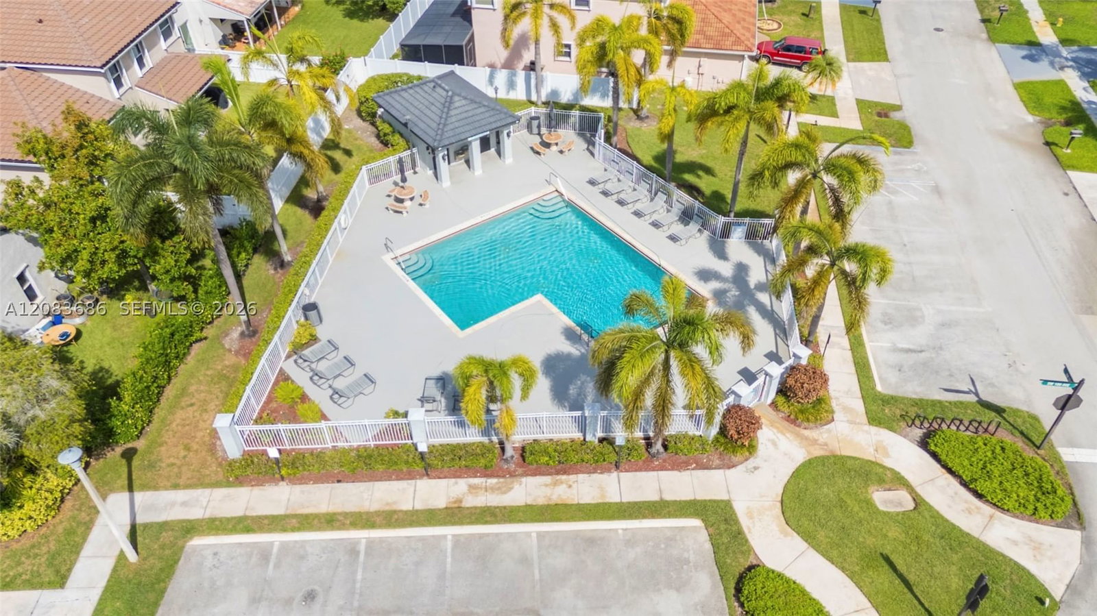 Real estate property located at 1387 181st Ave, Broward, Silver Lakes Phase Ii Rep, Pembroke Pines, FL