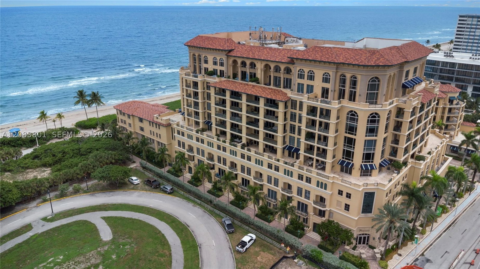 Real estate property located at 3501 Ocean Dr V5, Broward, Villas Of Positano Condo, Hollywood, FL