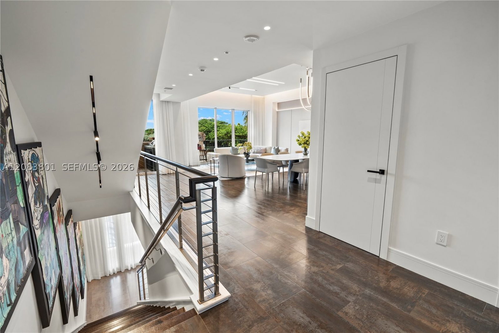 Real estate property located at 3501 Ocean Dr V5, Broward, Villas Of Positano Condo, Hollywood, FL