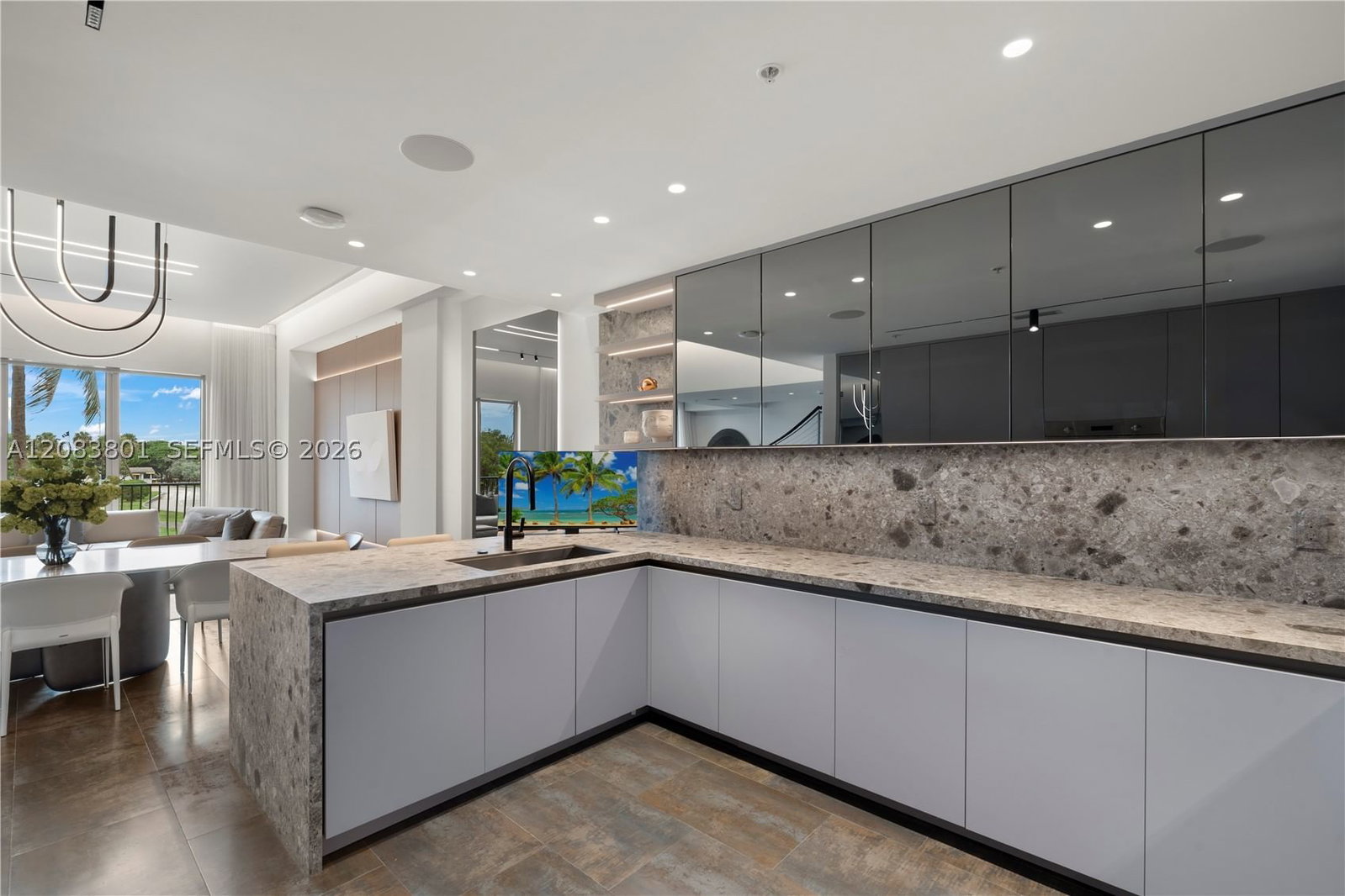 Real estate property located at 3501 Ocean Dr V5, Broward, Villas Of Positano Condo, Hollywood, FL